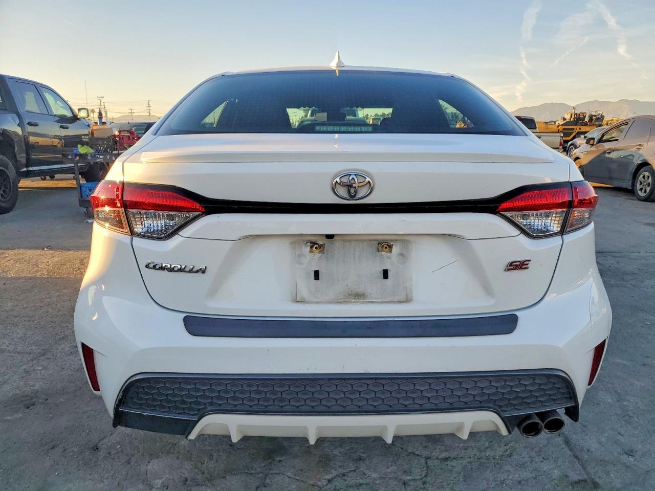 2020 TOYOTA COROLLA