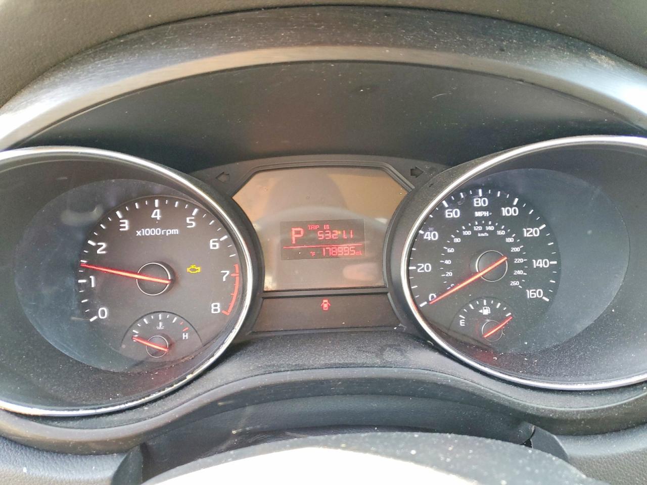 2016 KIA SEDONA