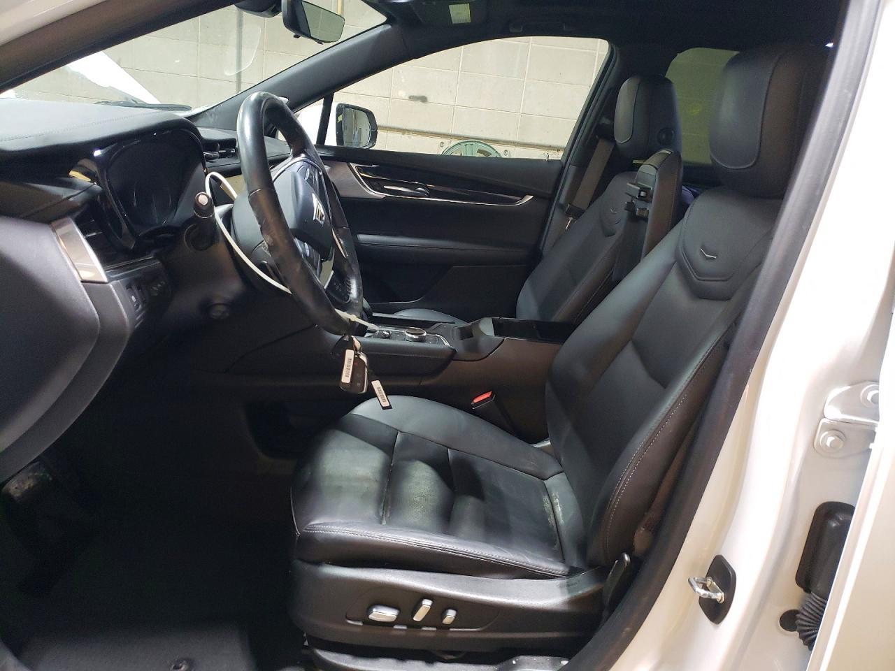 2023 CADILLAC XT5