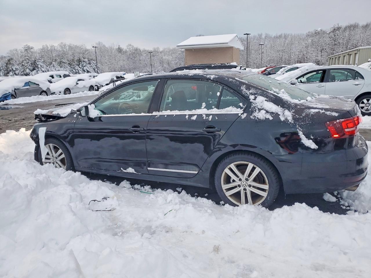 2017 VOLKSWAGEN JETTA