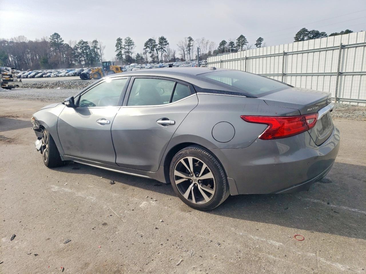 2018 NISSAN Maxima