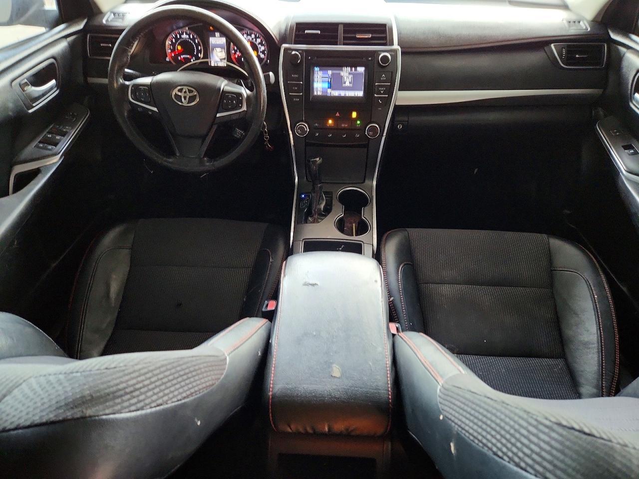 2017 TOYOTA CAMRY