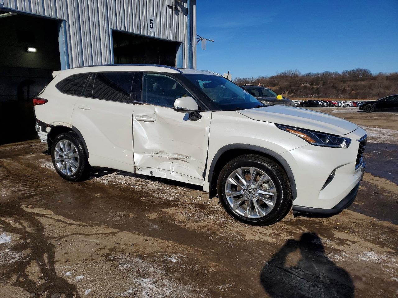 2021 TOYOTA HIGHLANDER