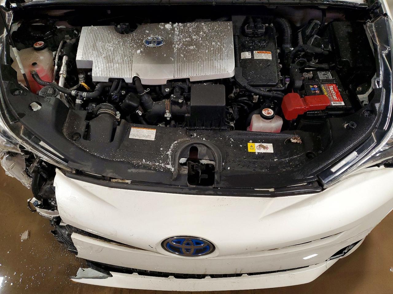 2017 TOYOTA PRIUS