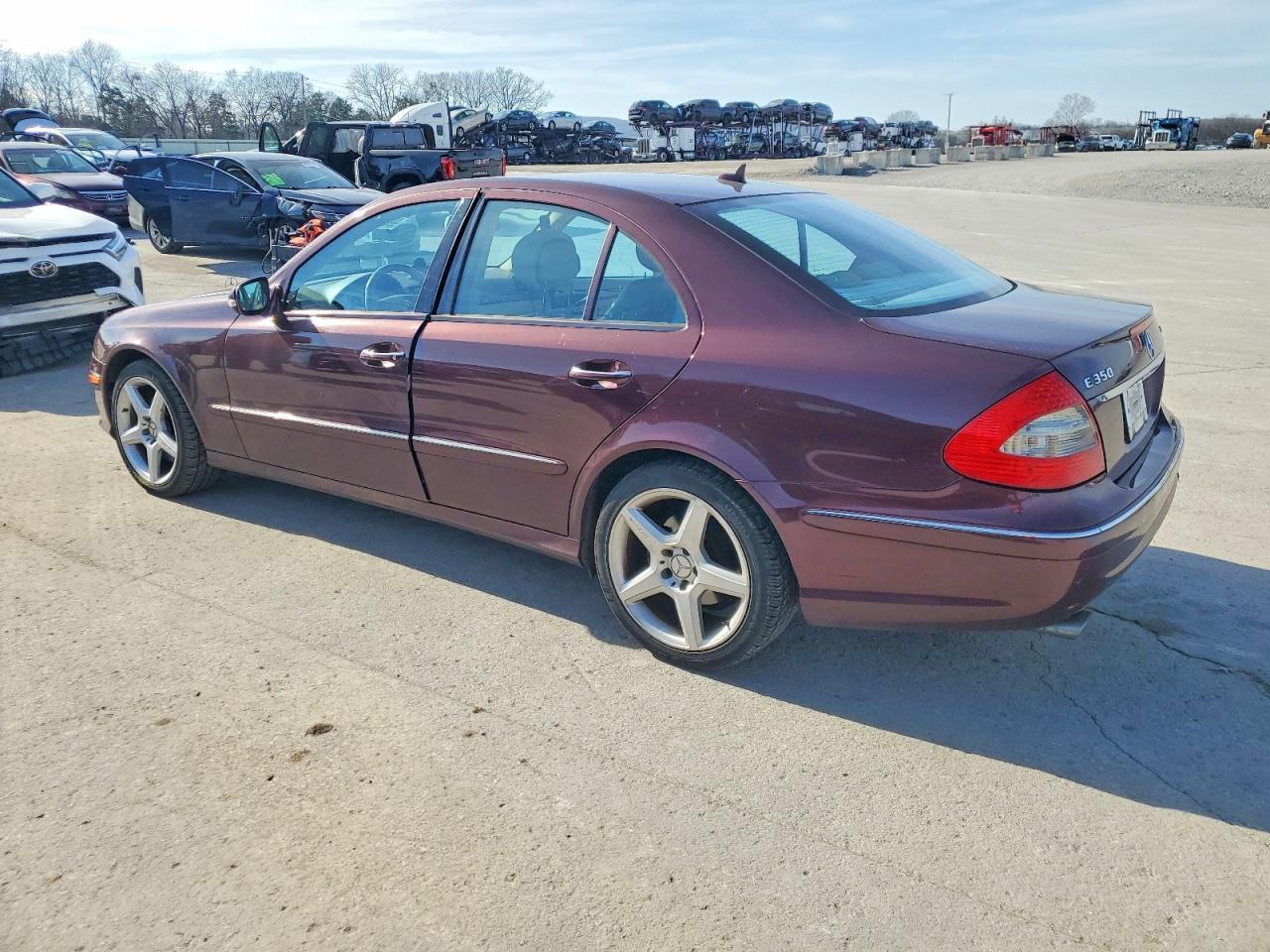 2009 MERCEDES-BENZ E-Class