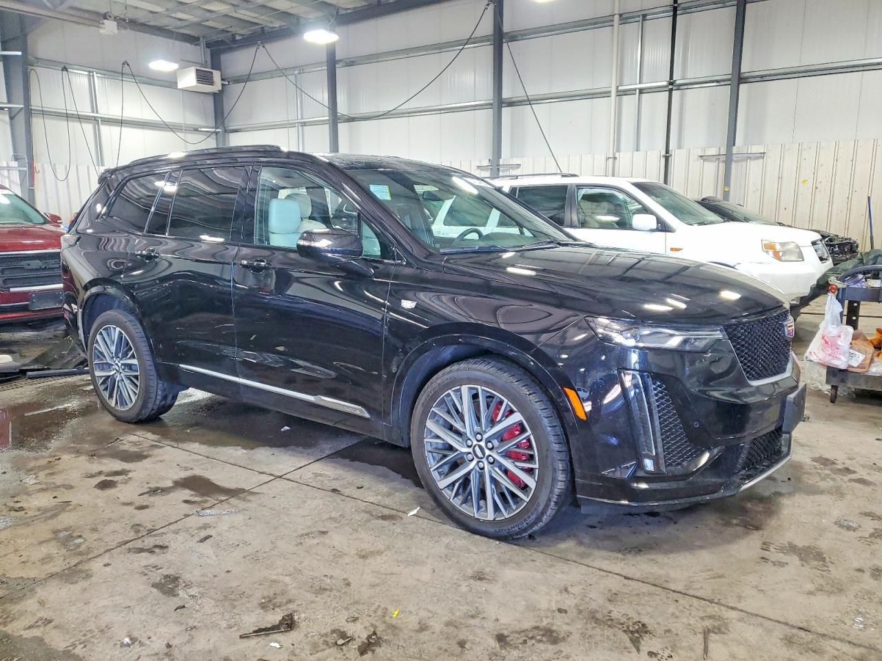 2024 CADILLAC XT6
