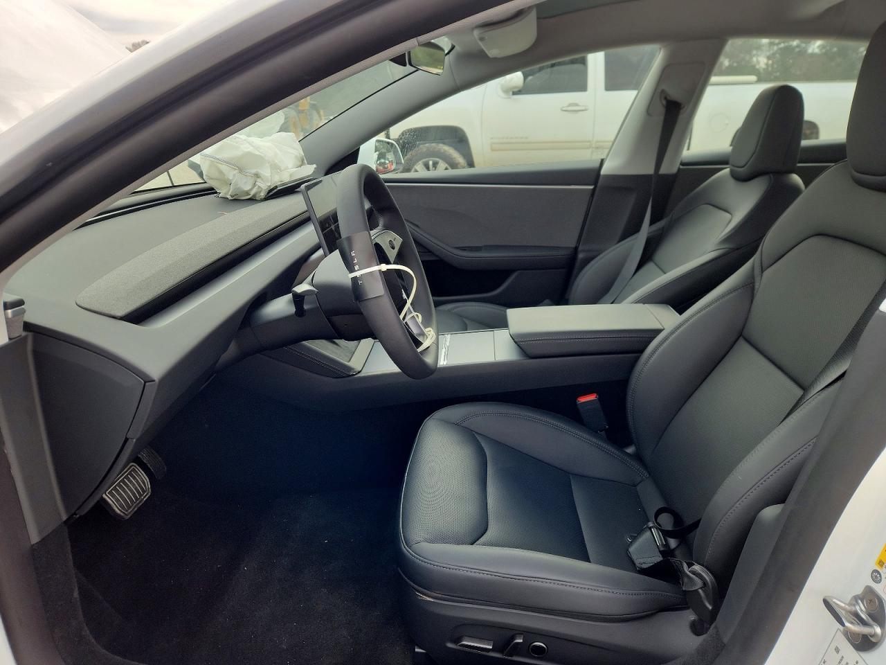2026 TESLA MODEL 3