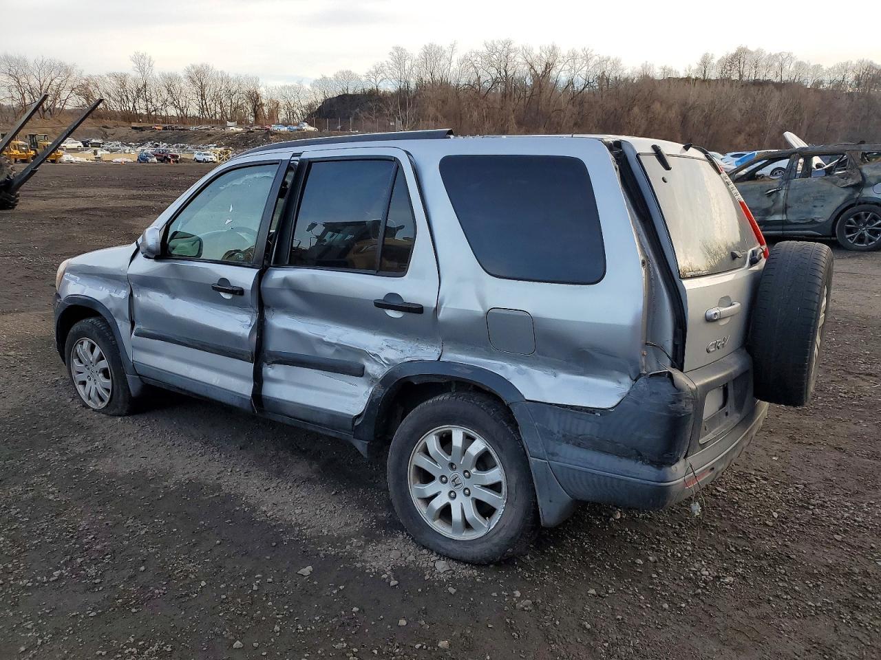 2005 HONDA CR-V