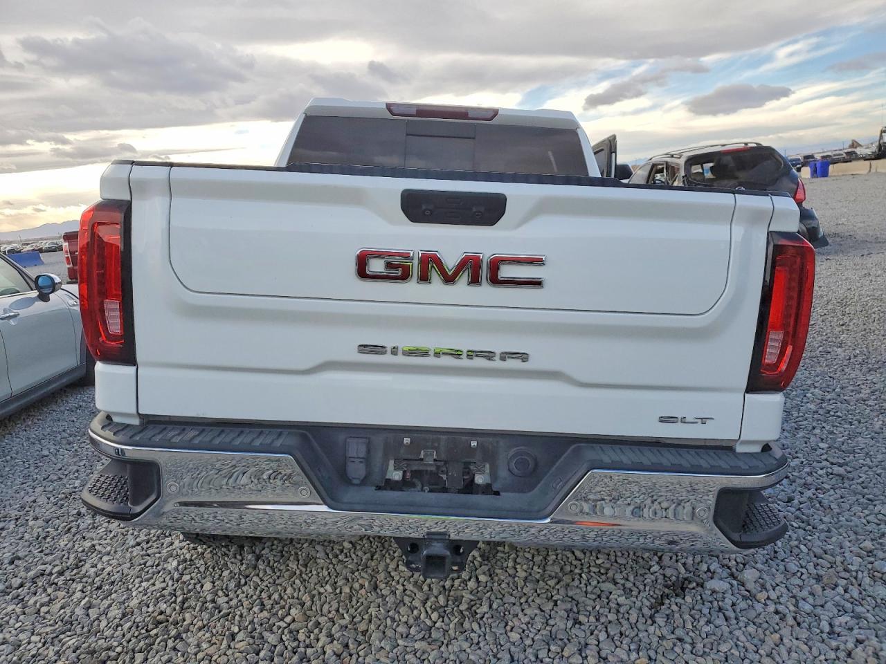2022 GMC Sierra
