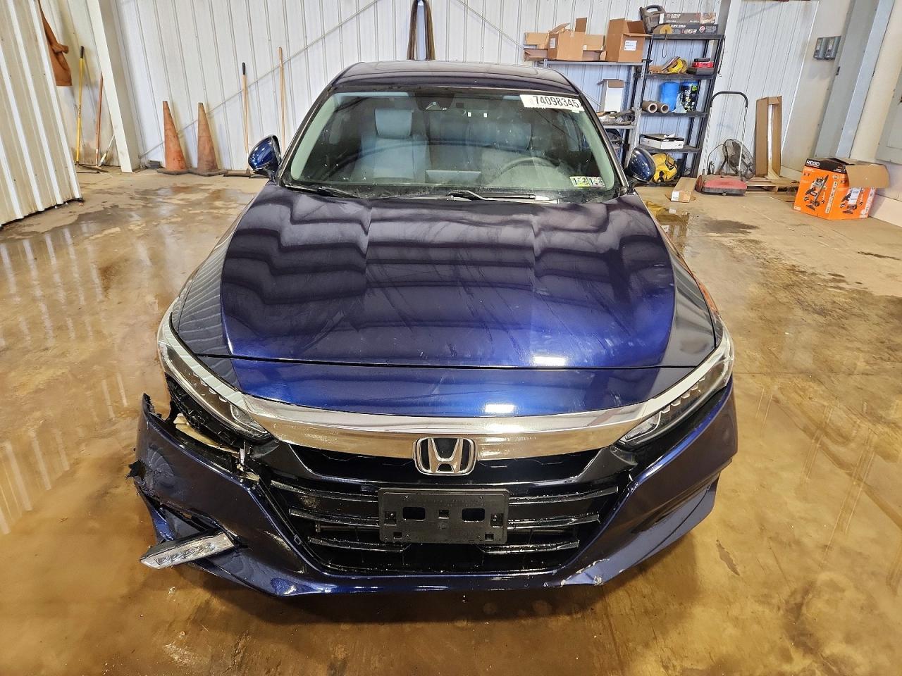 2019 HONDA ACCORD