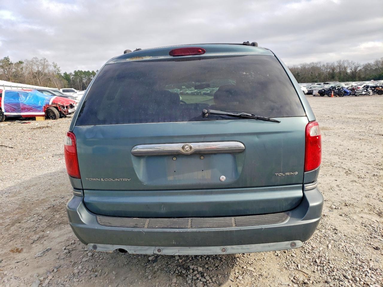 2005 CHRYSLER Town And C