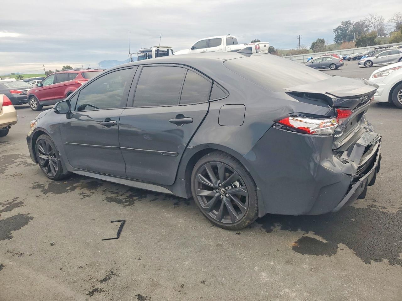 2025 TOYOTA COROLLA