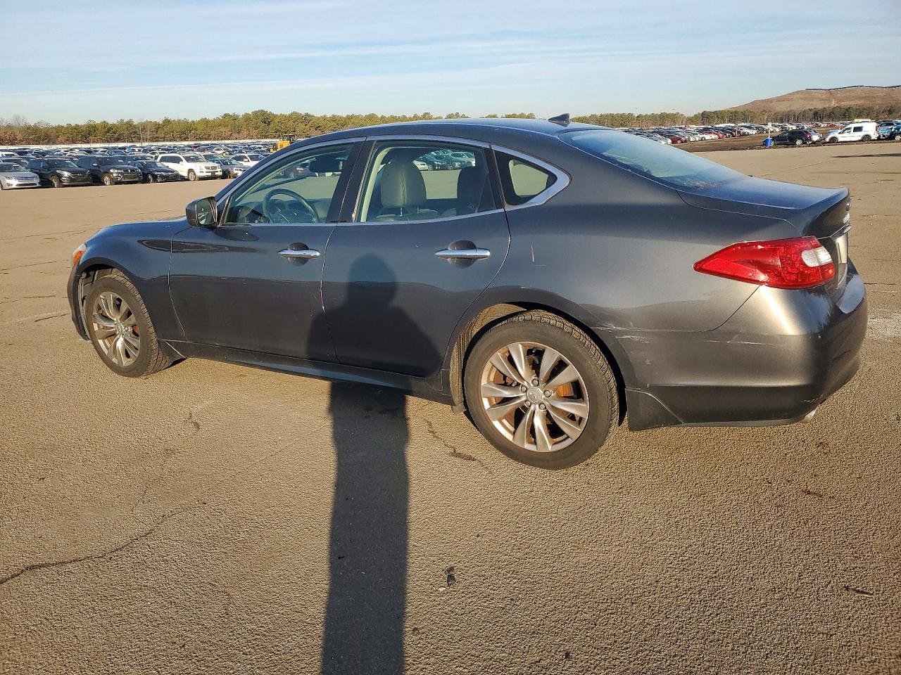 2012 INFINITI M37