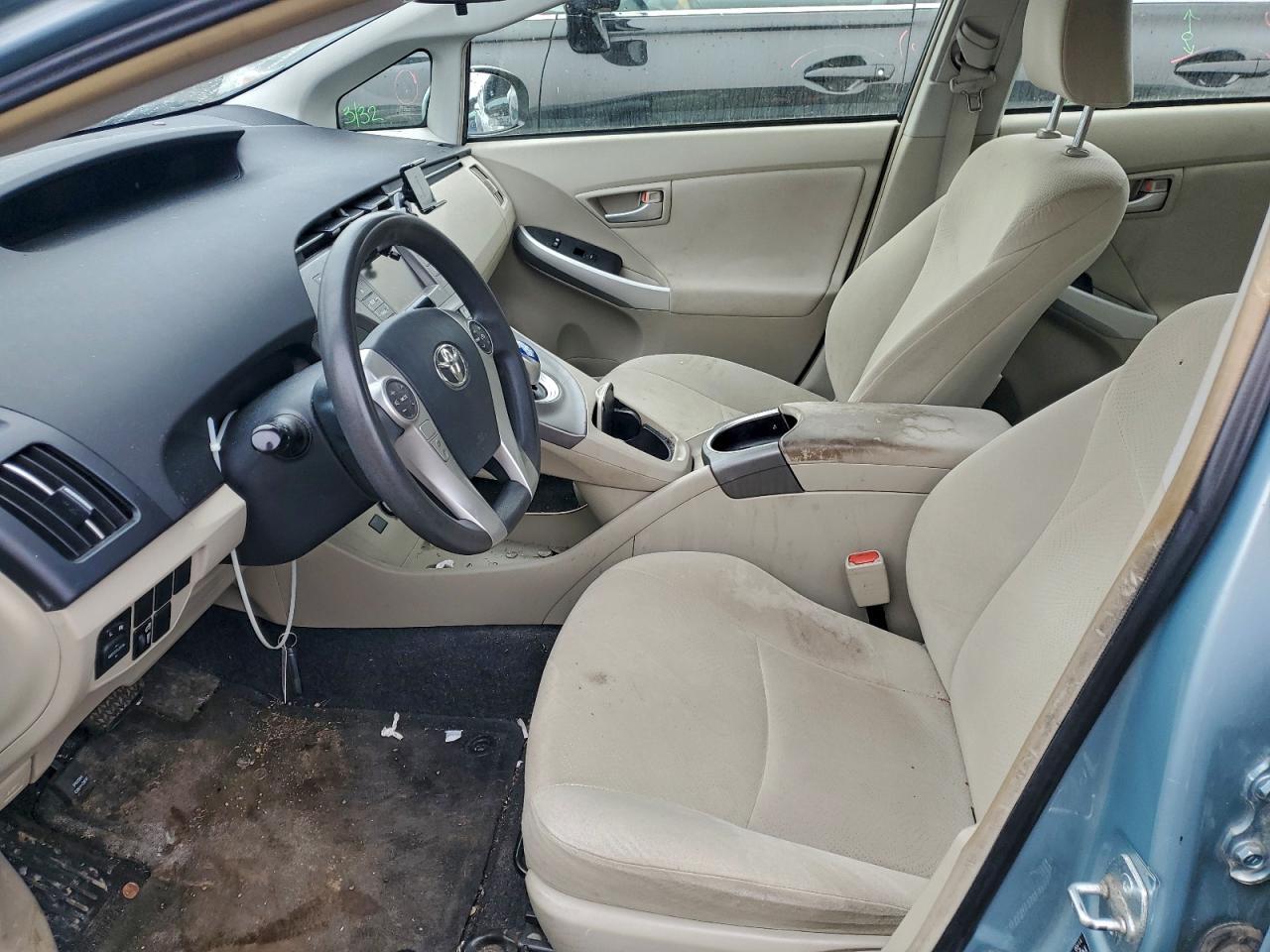 2014 TOYOTA PRIUS