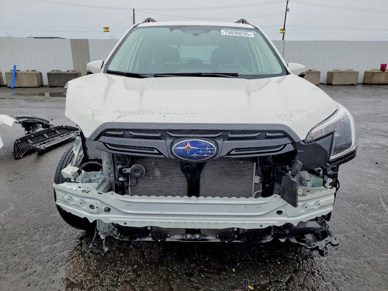 2024 SUBARU FORESTER