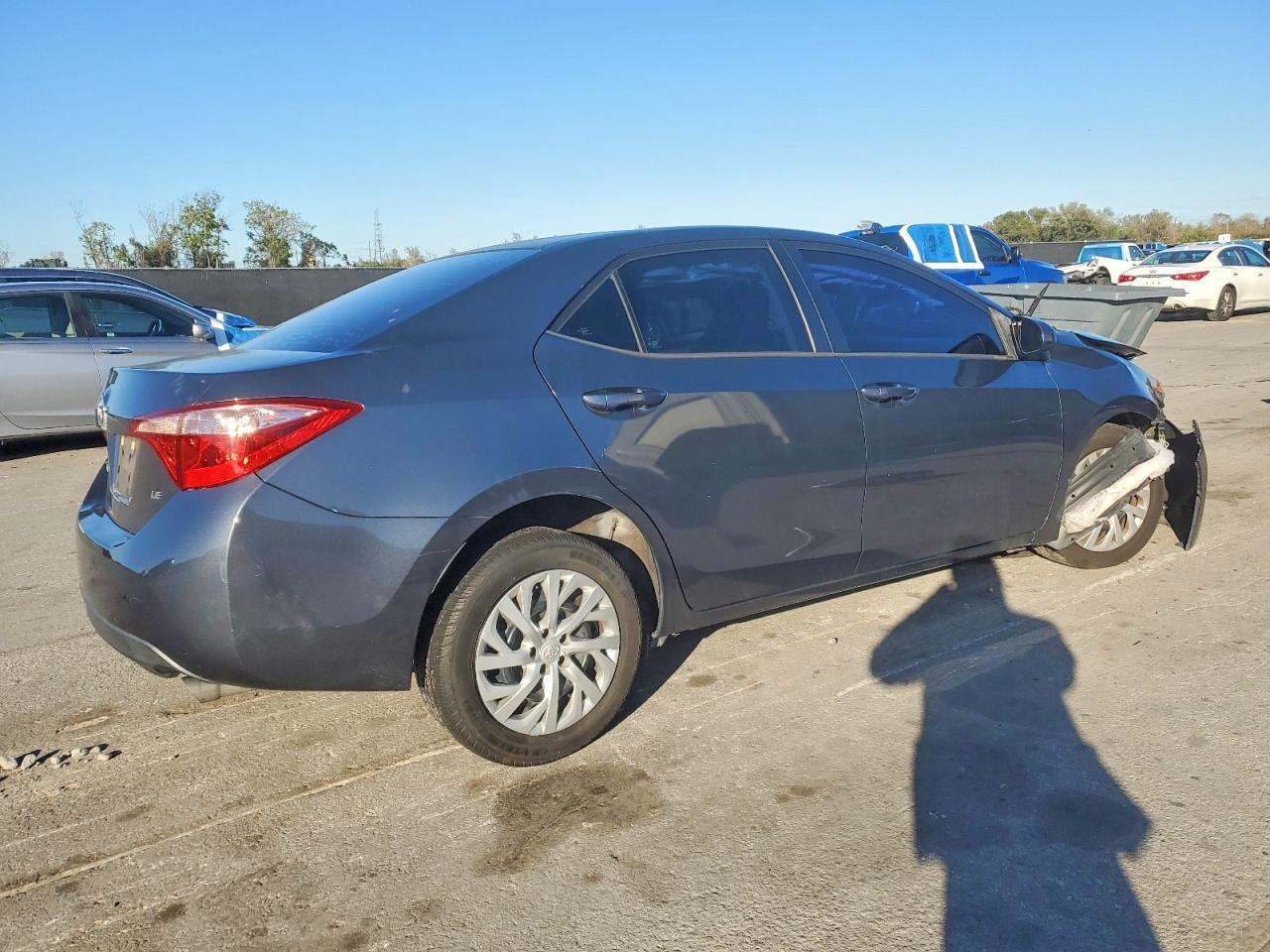2018 TOYOTA COROLLA