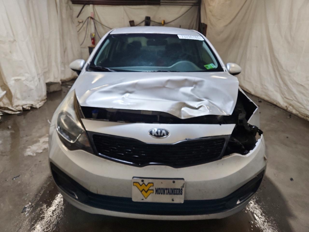 2015 KIA RIO