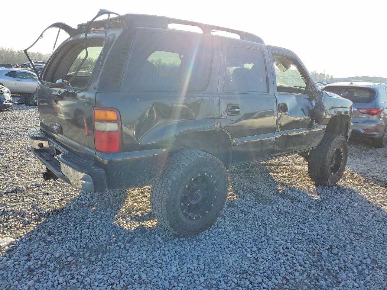 2003 CHEVROLET Tahoe