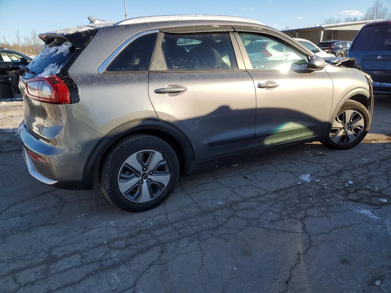2017 KIA Niro