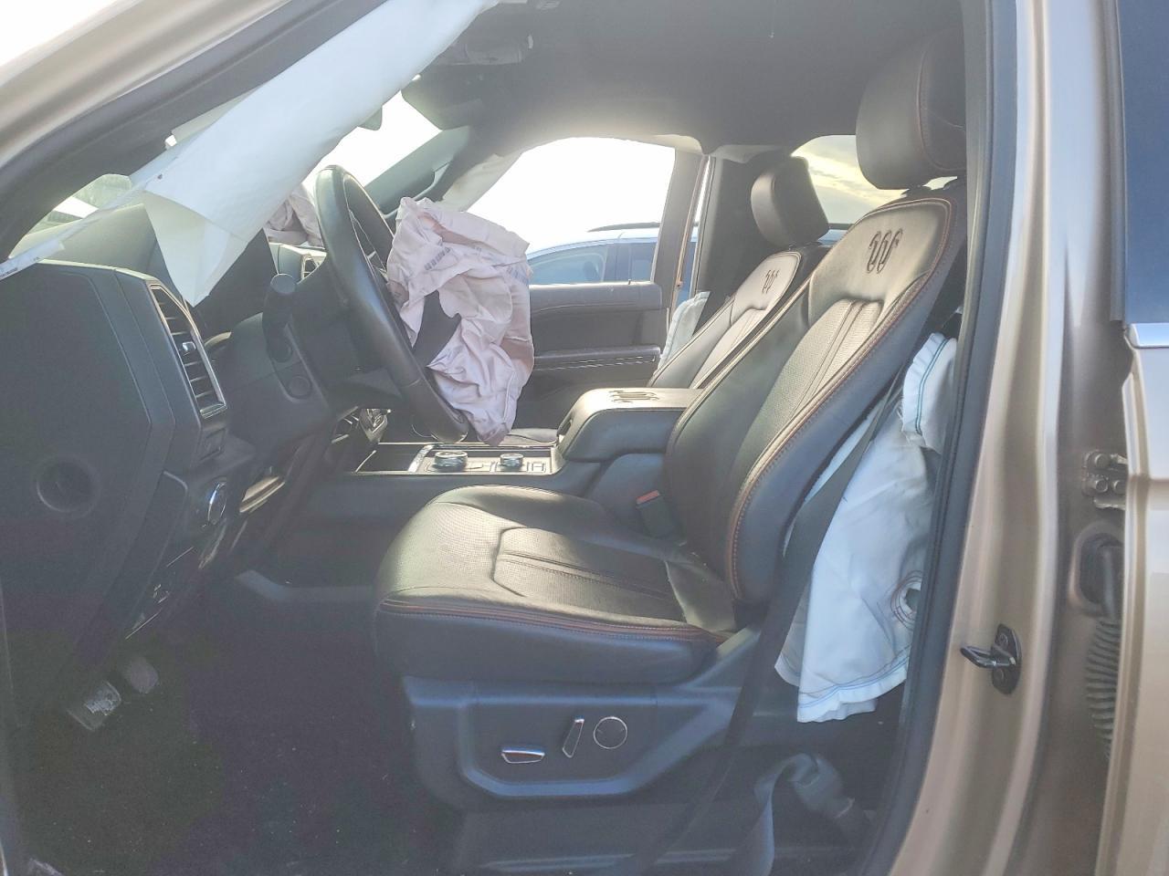 2020 FORD Expedition