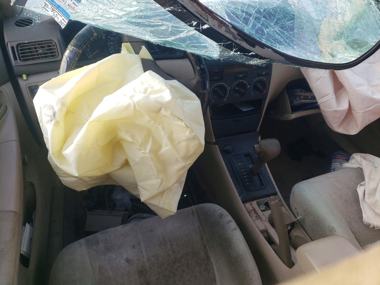 2004 TOYOTA COROLLA