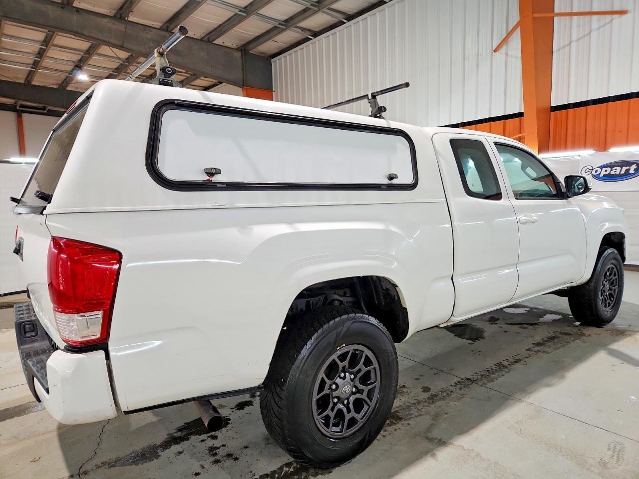 2016 TOYOTA TACOMA