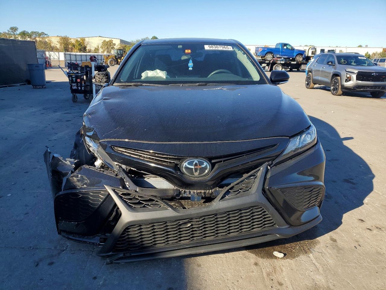 2024 TOYOTA CAMRY