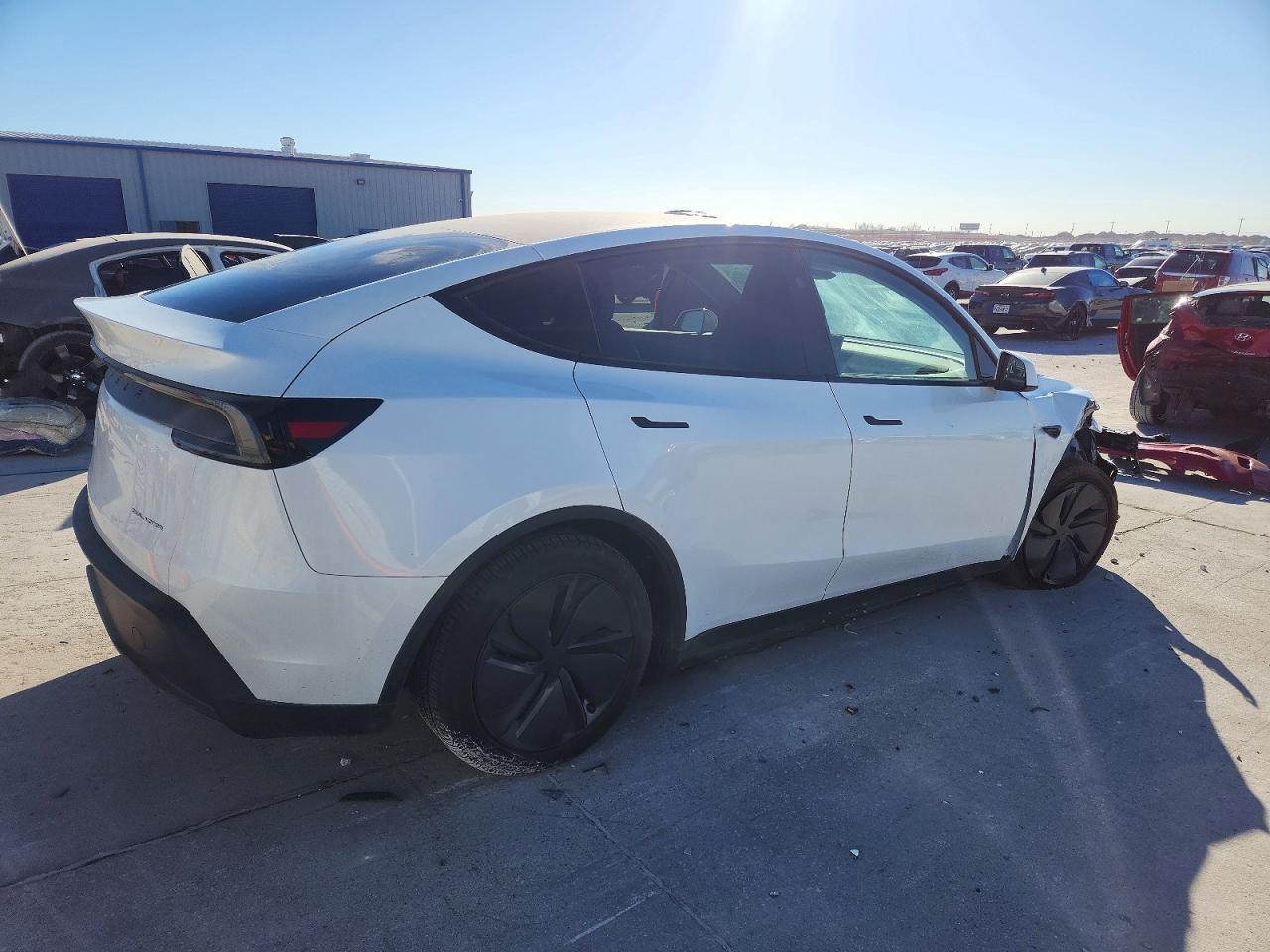 2026 TESLA MODEL Y