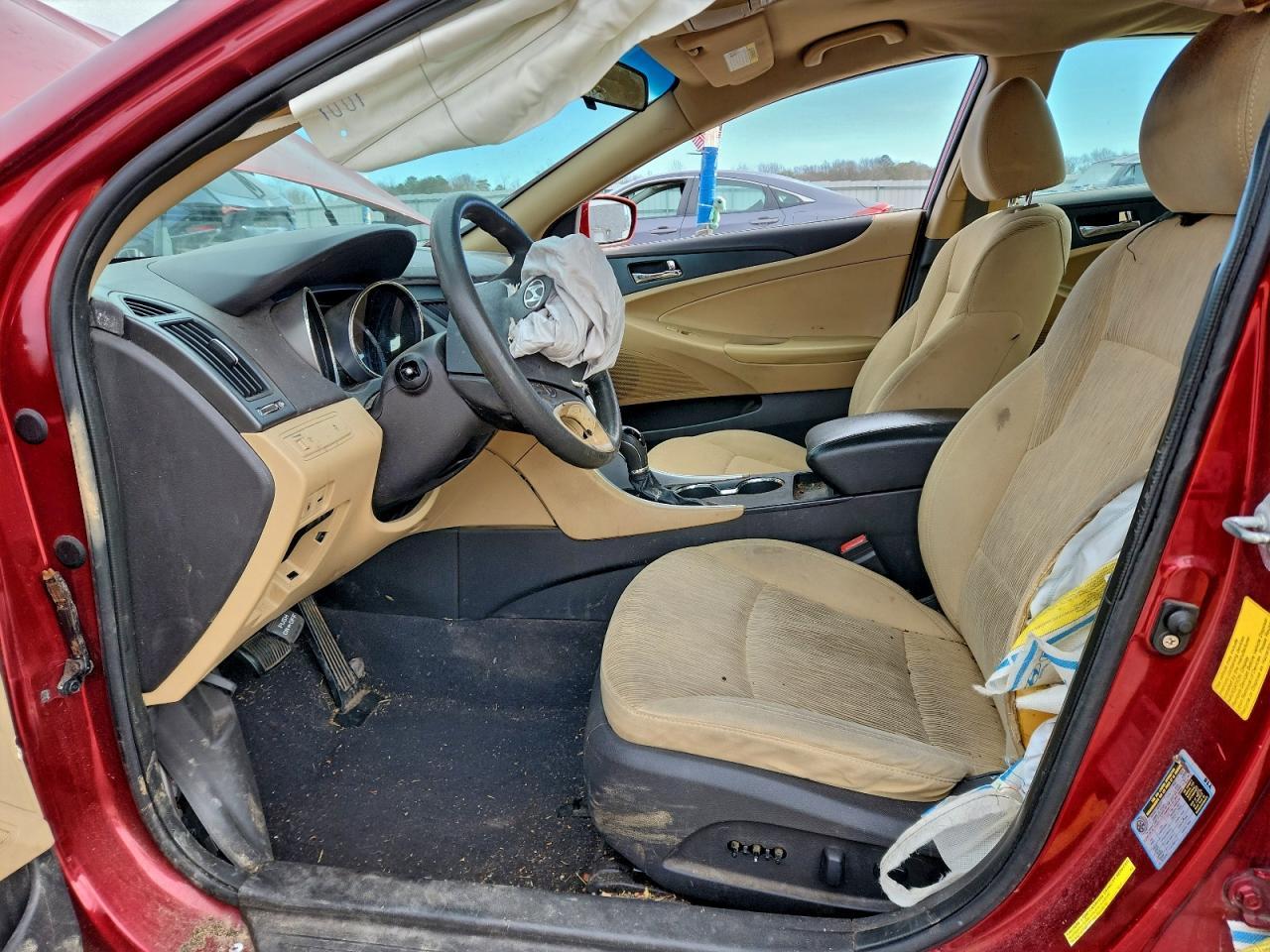 2011 HYUNDAI SONATA