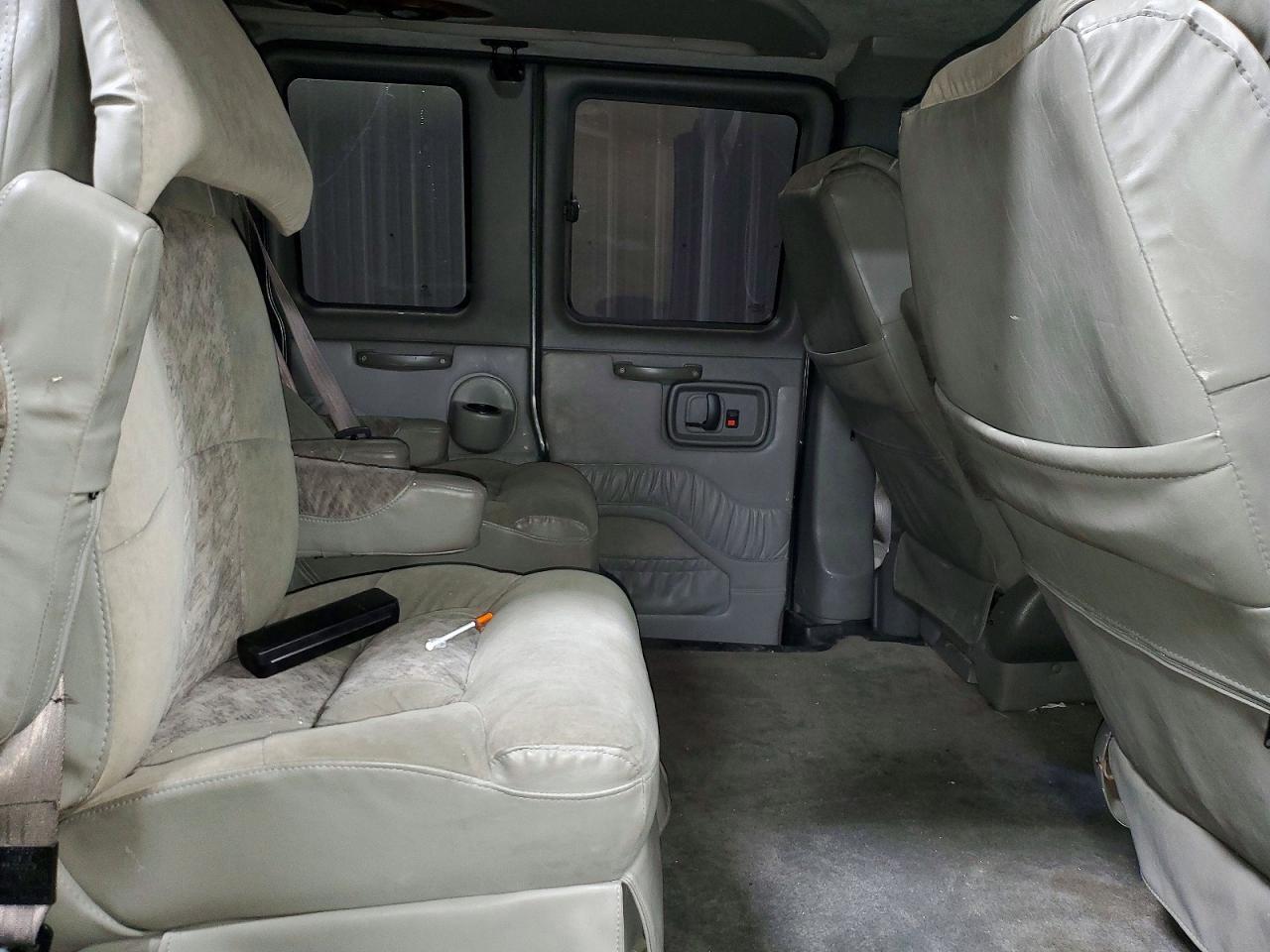 2003 CHEVROLET Express 1500