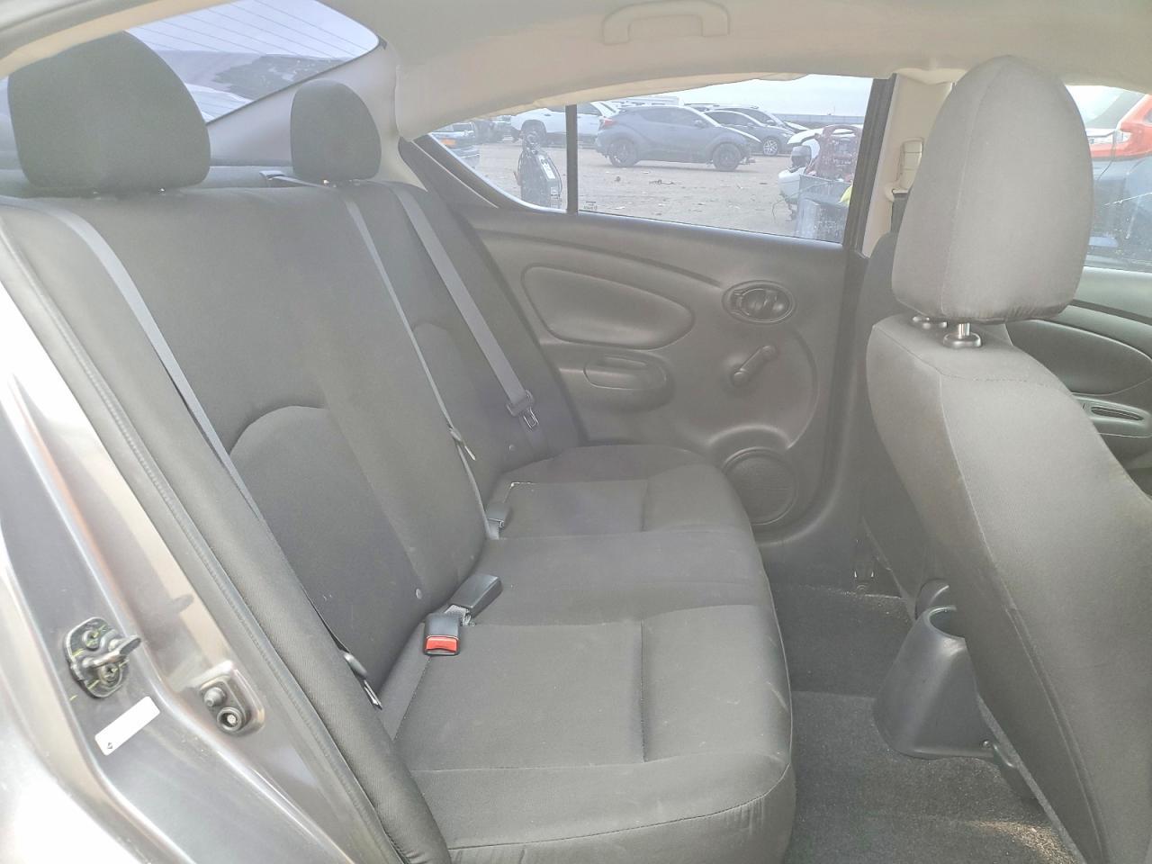 2019 NISSAN VERSA