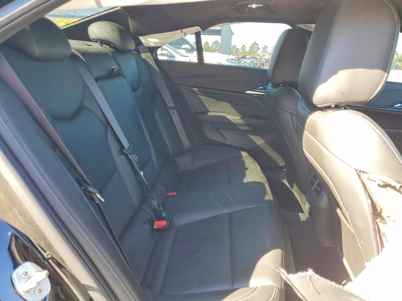 2024 CADILLAC CT4