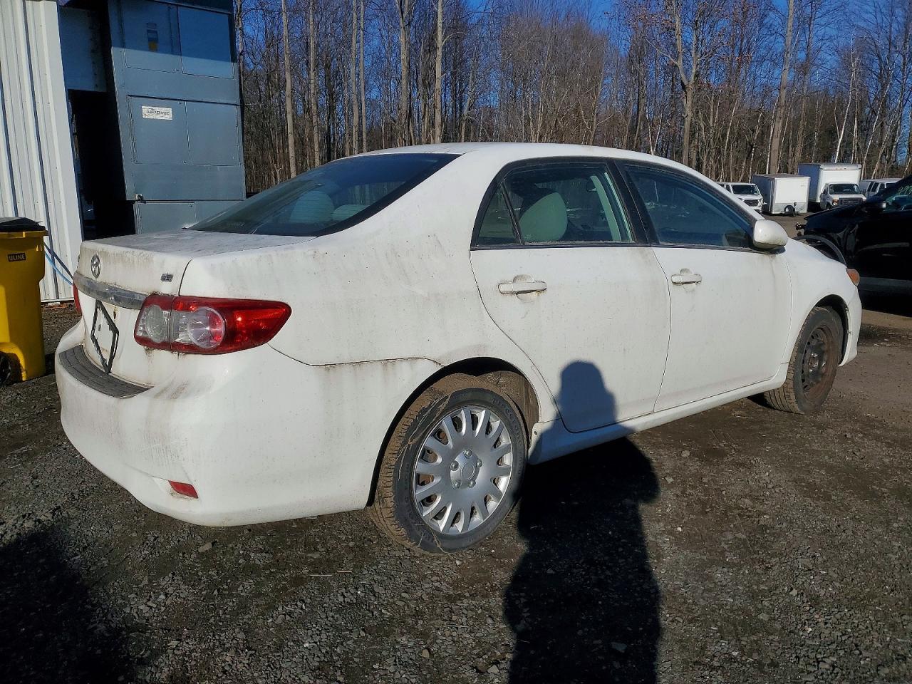 2013 TOYOTA COROLLA