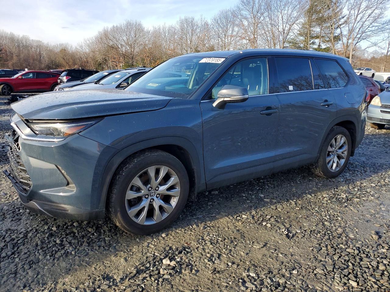 2024 TOYOTA HIGHLANDER