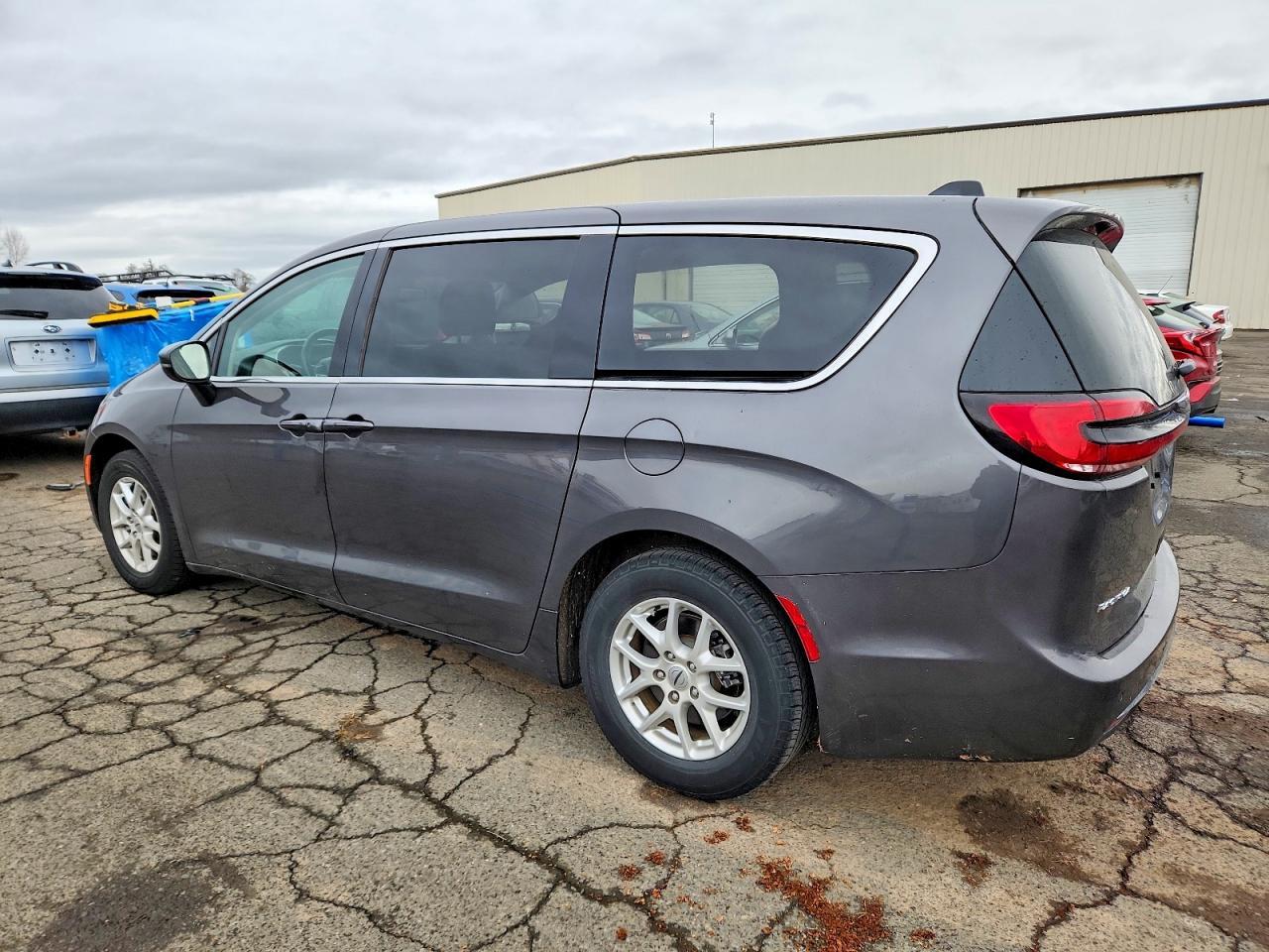 2023 CHRYSLER Pacifica