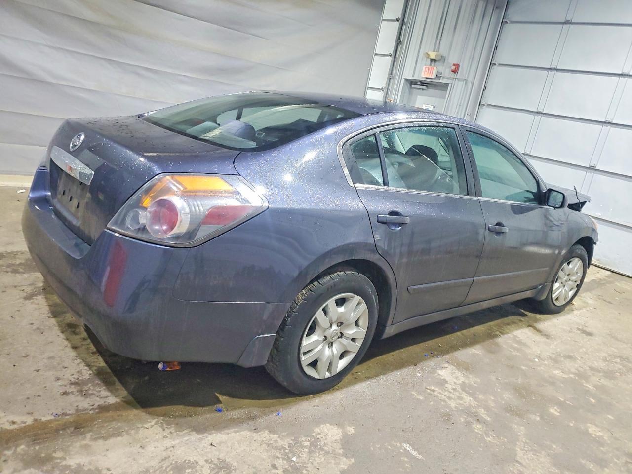 2010 NISSAN ALTIMA