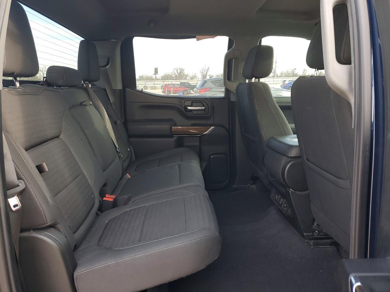 2022 CHEVROLET Silverado
