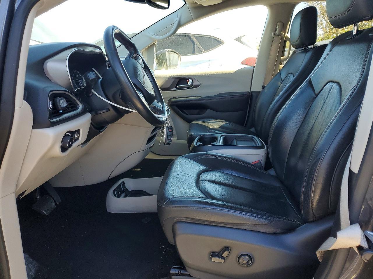2020 CHRYSLER Pacifica