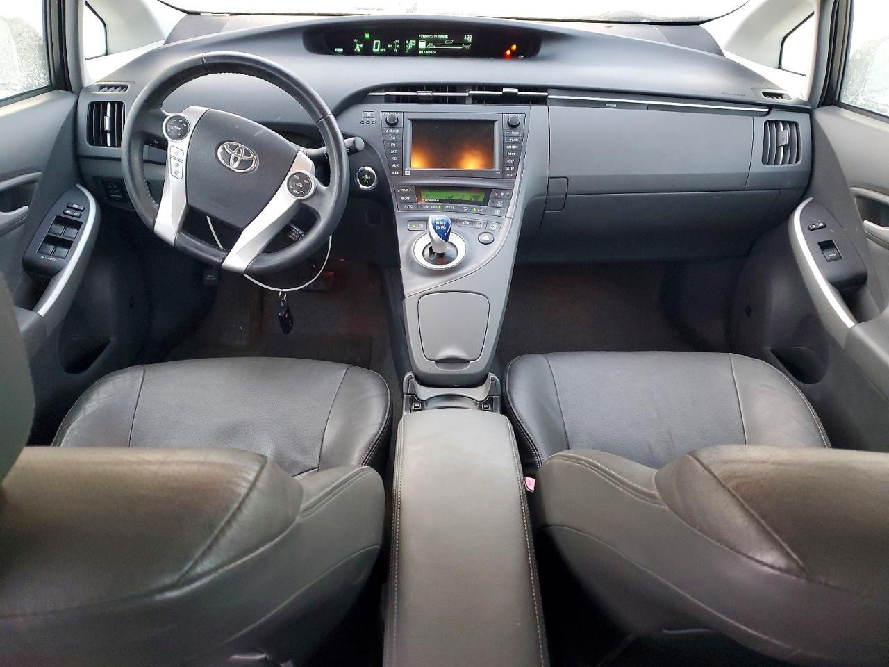 2010 TOYOTA PRIUS