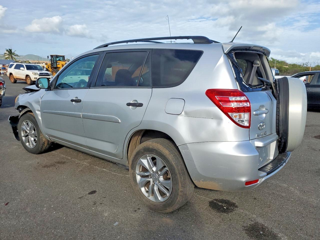 2011 TOYOTA RAV4