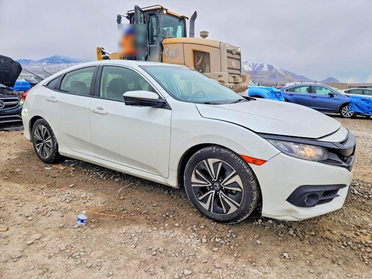 2018 HONDA CIVIC