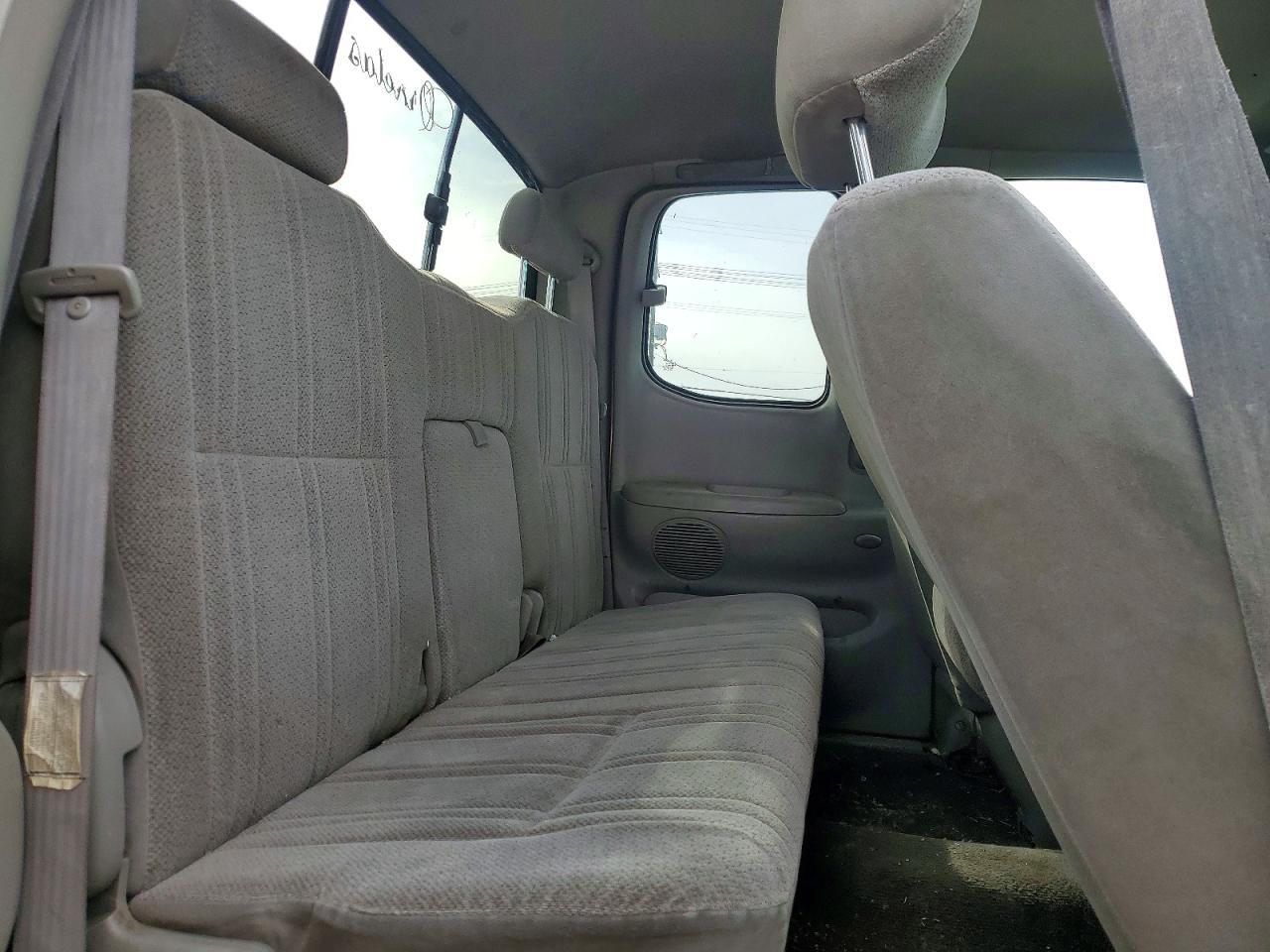 2000 TOYOTA TUNDRA
