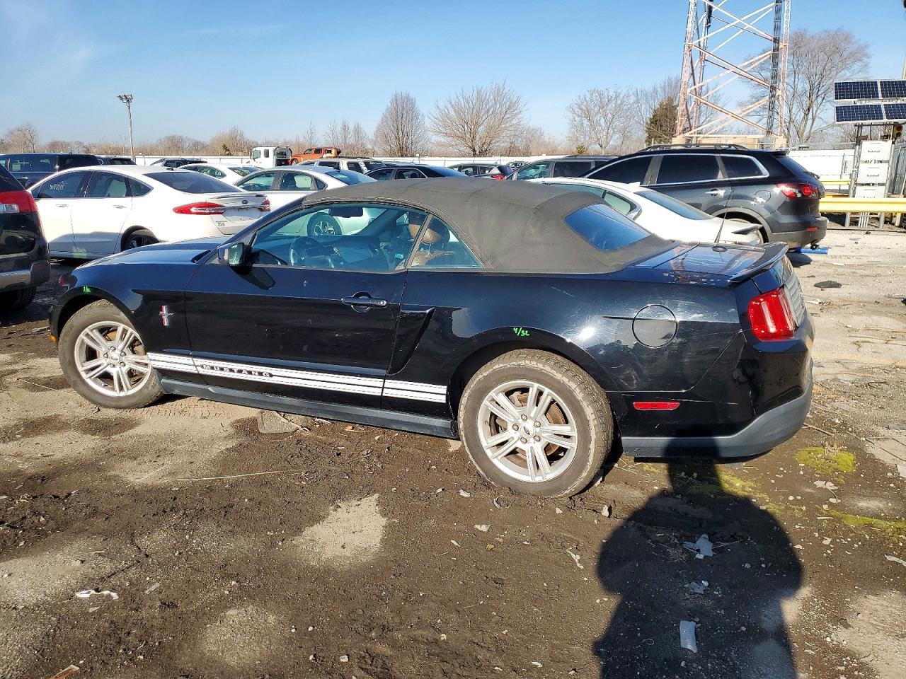 2010 FORD MUSTANG