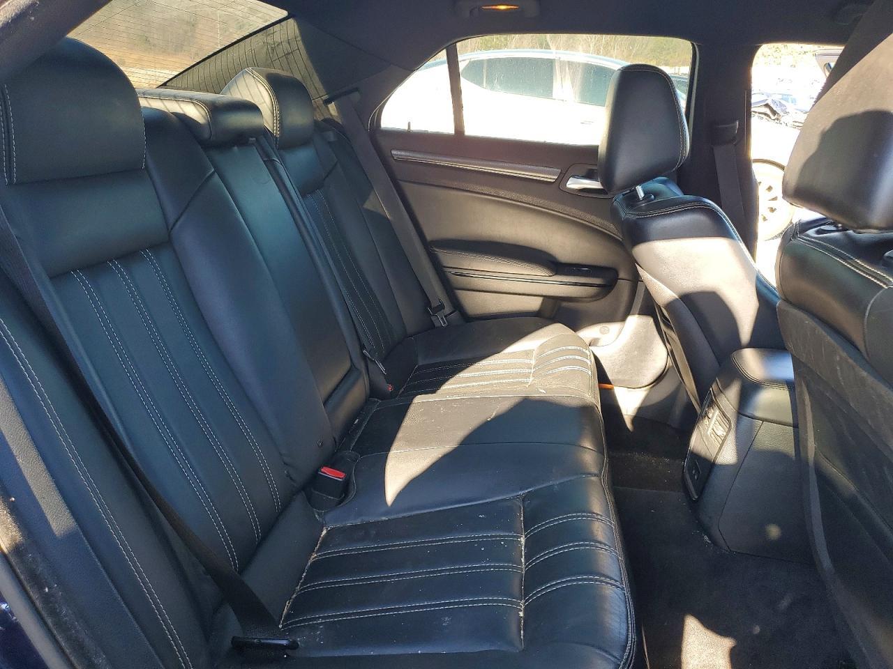 2015 CHRYSLER 300