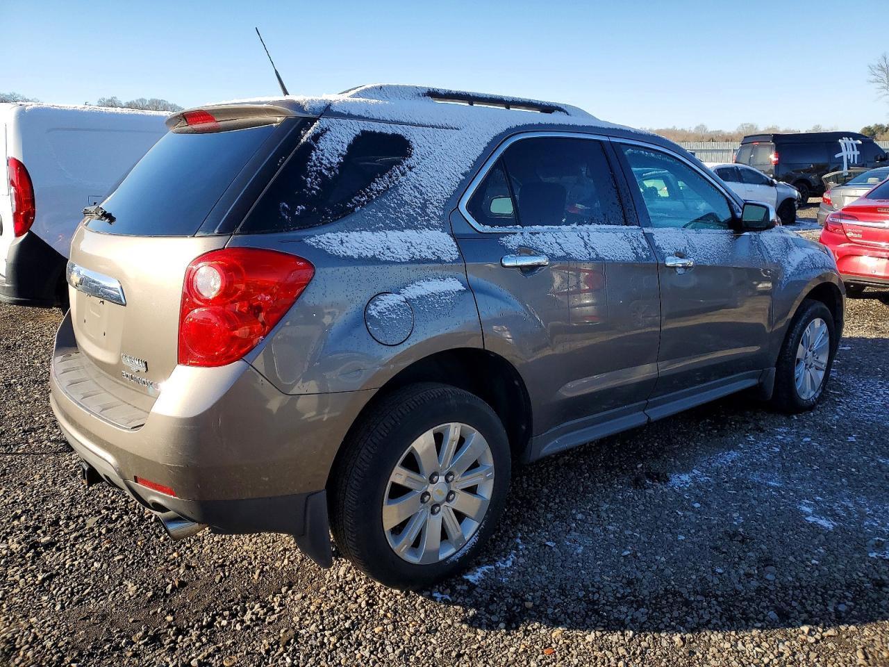 2011 CHEVROLET EQUINOX