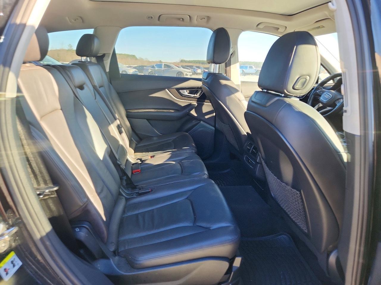 2017 AUDI Q7