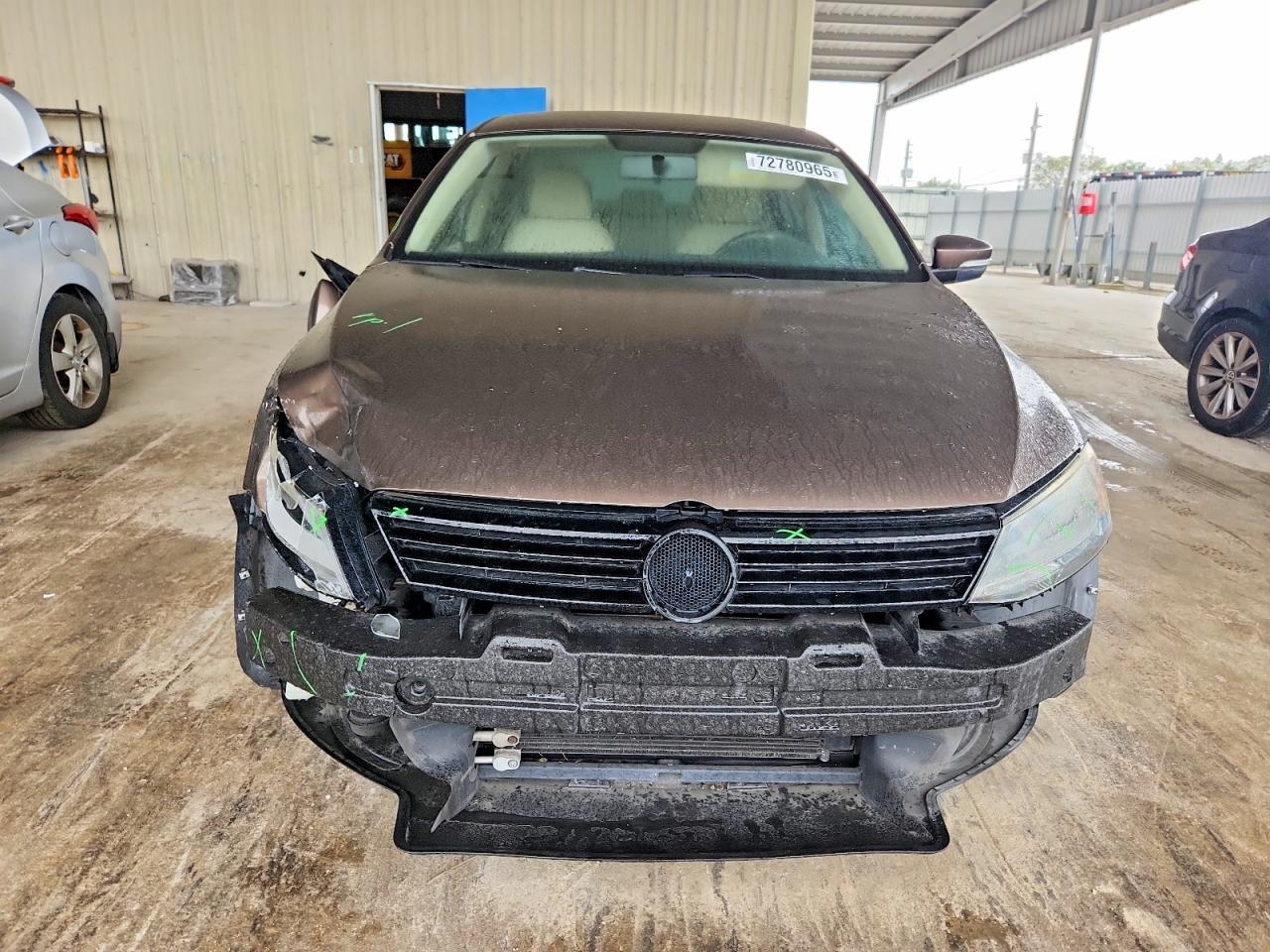 2011 VOLKSWAGEN JETTA