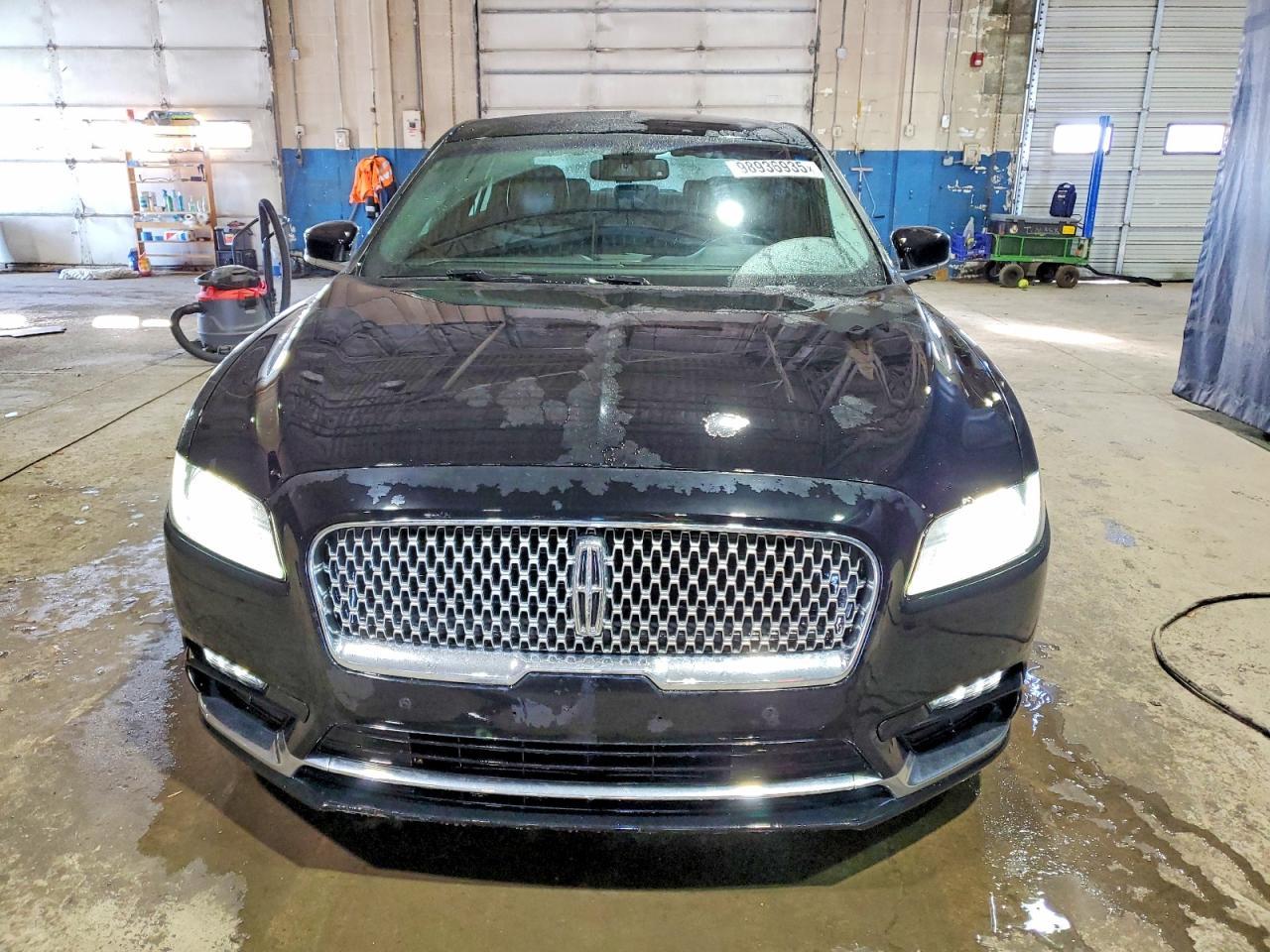 2017 LINCOLN Continental