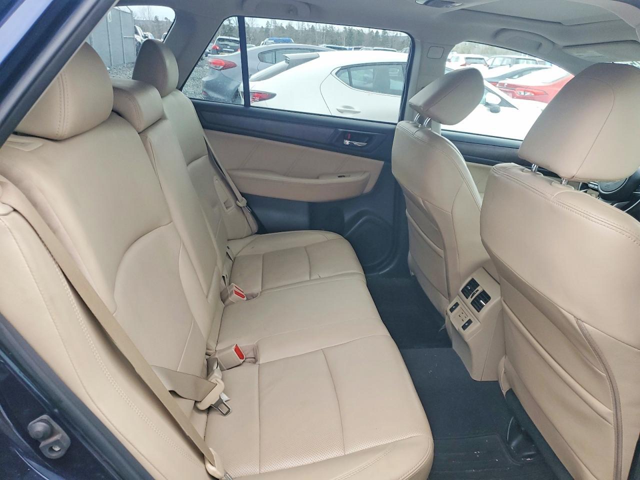 2018 SUBARU Outback