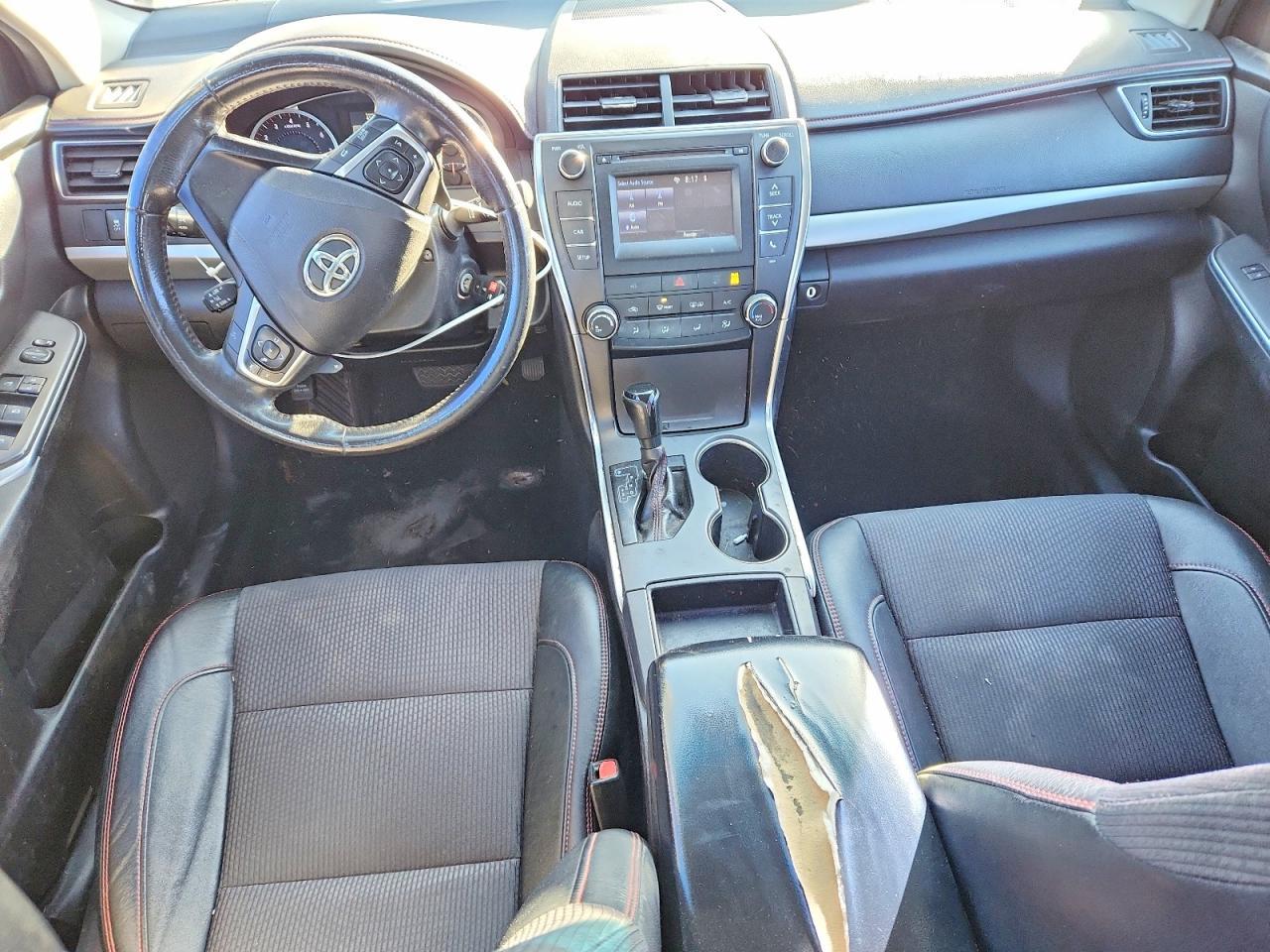 2017 TOYOTA CAMRY